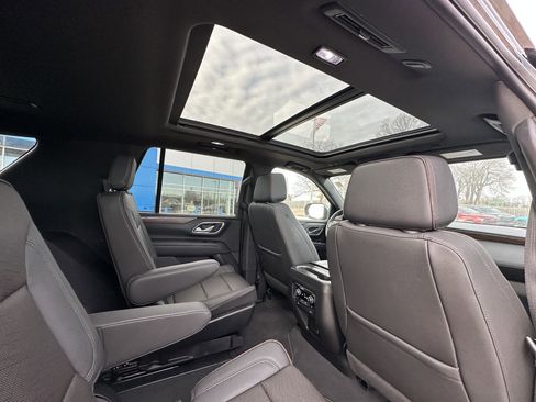 Used 2024 Chevrolet Tahoe High Country image 36