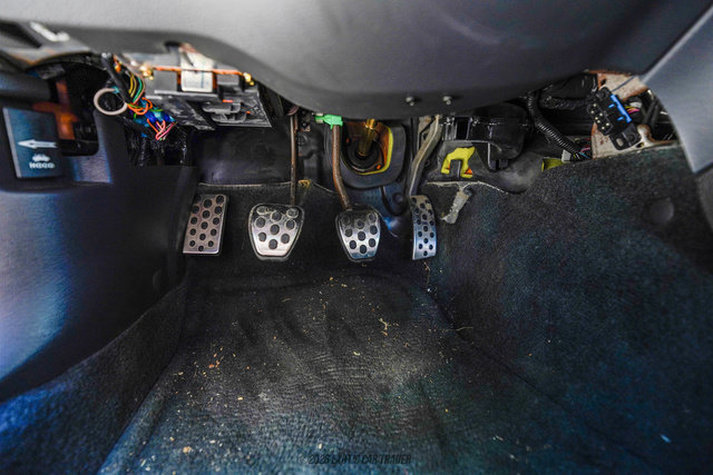 Used 2004 Ford Mustang Mach 1 RWD image 37