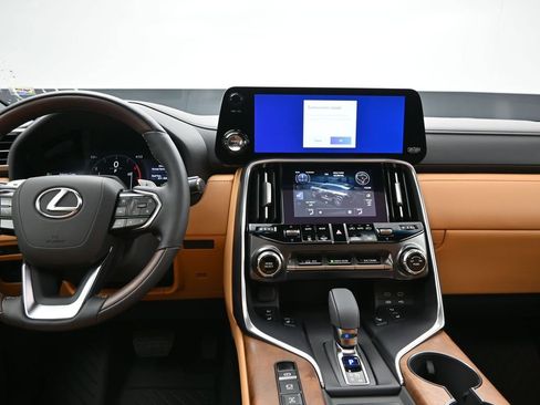 New 2026 Lexus LX 700h Luxury image 21