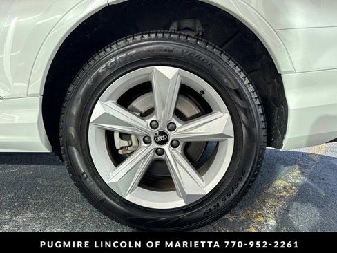 Used 2021 Audi Q7 3.0T Premium image 20