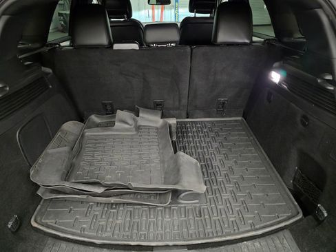 Used 2019 Lincoln MKC Premiere image 35