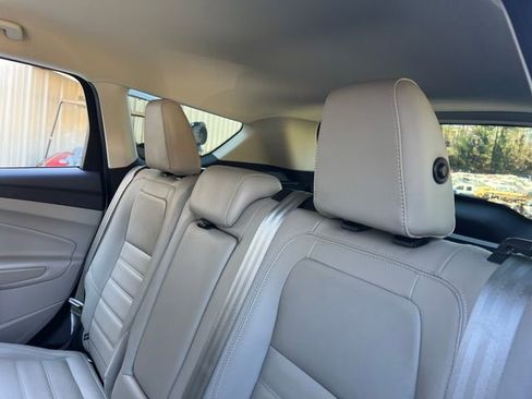 Used 2017 Ford Escape Titanium w/ Equipment Group 301A image 20