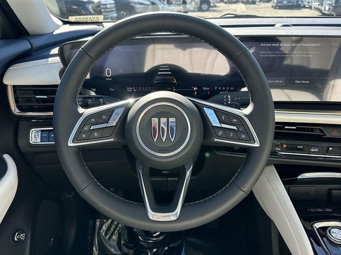 Used 2026 Buick Envision Avenir AWD/4WD image 9