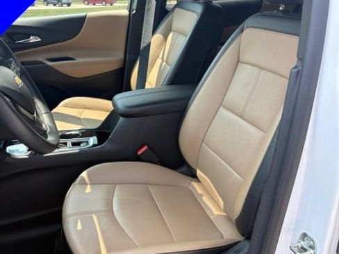 Used 2024 Chevrolet Equinox Premier FWD image 12