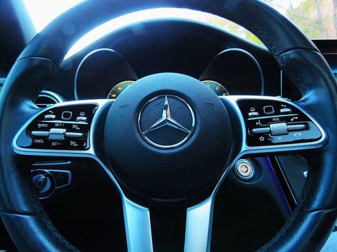 Used 2021 Mercedes-Benz C 300 Sedan image 23