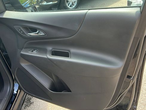 Used 2024 Chevrolet Equinox LT image 19