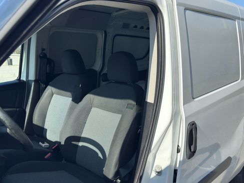 Used 2017 RAM ProMaster City Tradesman image 15