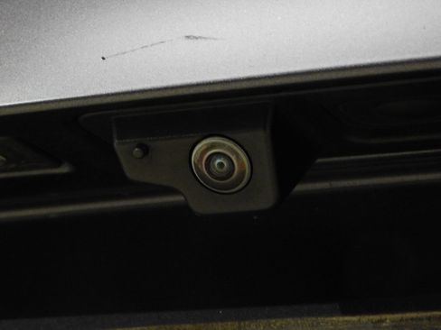 Used 2024 Jaguar F-PACE SVR image 88