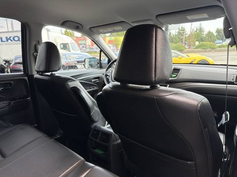 Used 2017 Honda Ridgeline RTL image 22