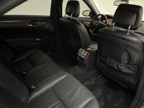 Used 2009 Mercedes-Benz S 550 image 32