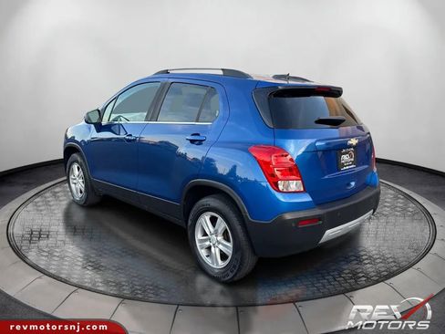 Used 2015 Chevrolet Trax LT w/ LT Plus Package image 3