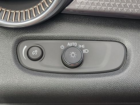 New 2026 Chevrolet Trax ACTIV w/ Driver Confidence Package image 16