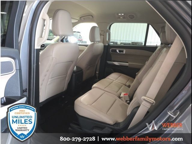 Used 2023 Ford Explorer XLT w/ Equipment Group 202A AWD/4WD image 13
