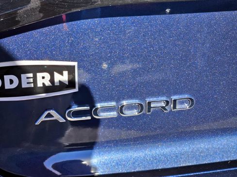 Used 2025 Honda Accord EX-L image 13