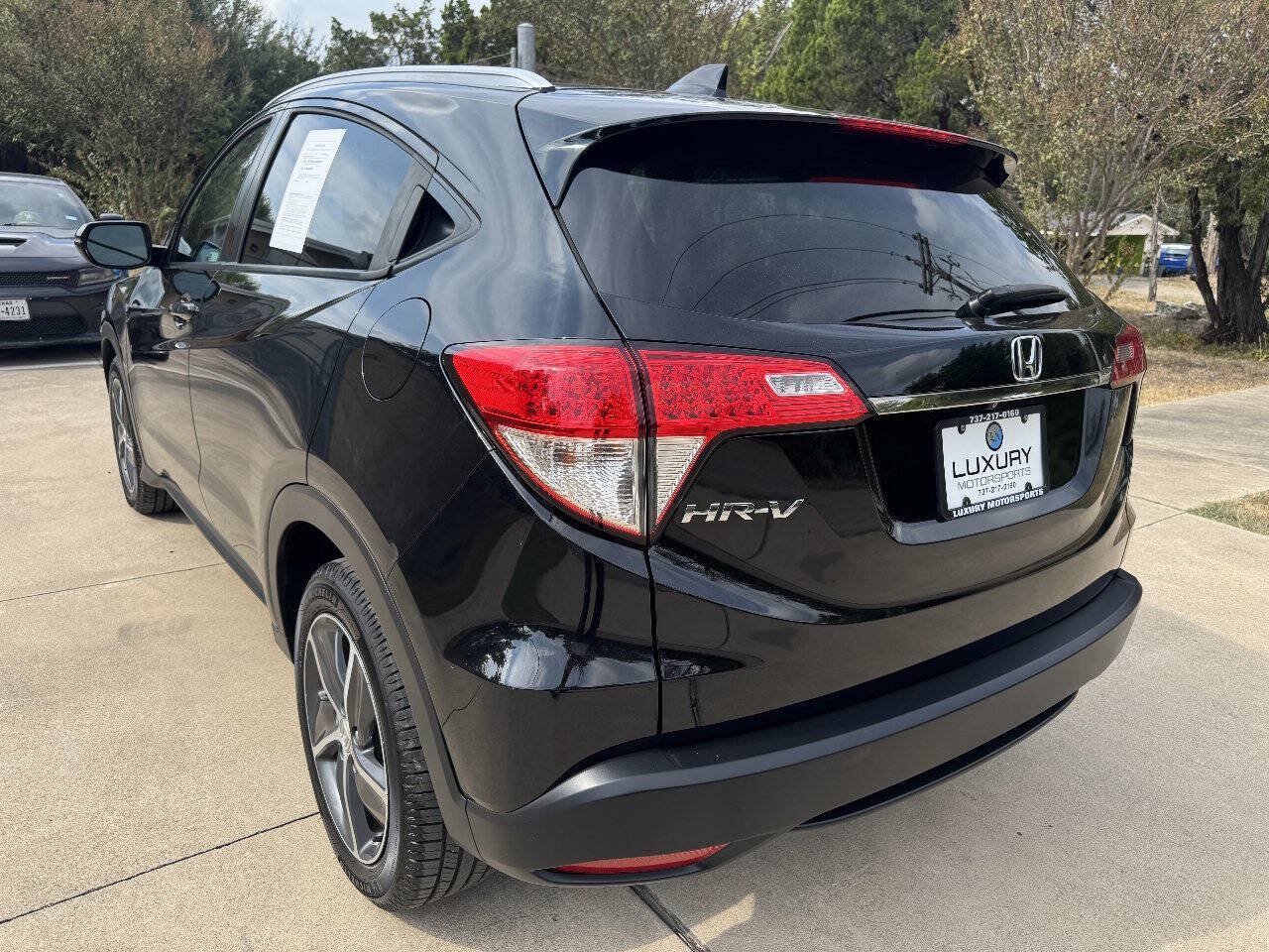 Used 2021 Honda HR-V EX image 10