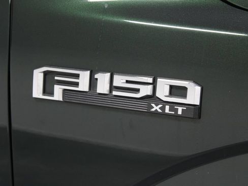Used 2015 Ford F150 XLT AWD/4WD image 12
