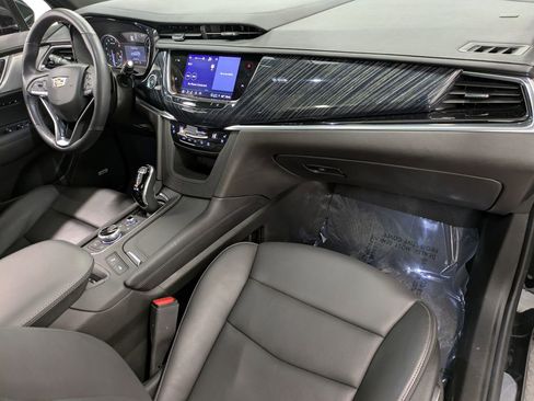 Used 2024 Cadillac XT6 Premium Luxury w/ LPO, Floor Liner Package image 30