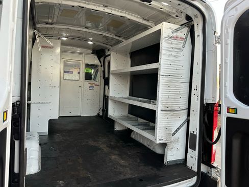 Used 2020 Ford Transit 350 Medium Roof image 15