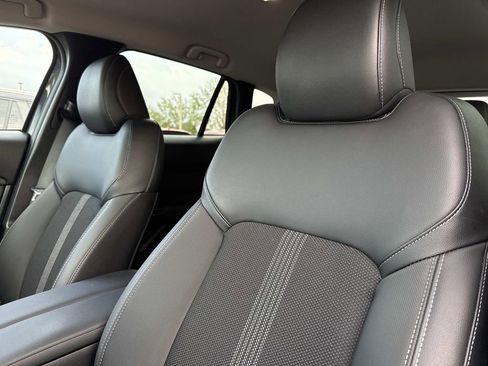 Certified 2025 MAZDA CX-50 AWD 2.5 S w/ Preferred Package image 28