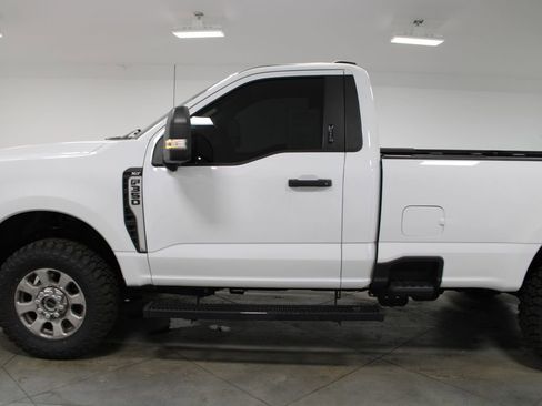 Used 2023 Ford F350 XLT w/ 360-Degree Camera Package image 6