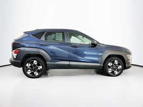Used 2025 Hyundai Kona SEL image 10