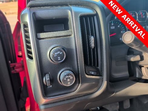 Used 2018 Chevrolet Silverado 1500 LT w/ All Star Edition image 15