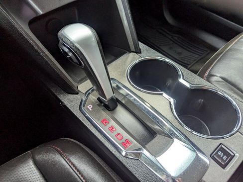 Used 2012 GMC Terrain SLT image 24