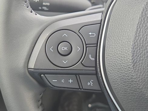 Used 2025 Toyota Corolla SE image 27