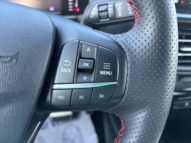 Used 2024 Ford Escape ST-Line w/ Tech Pack #1 AWD/4WD image 19