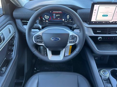 New 2026 Ford Explorer Active w/ Active Comfort Package AWD/4WD image 13
