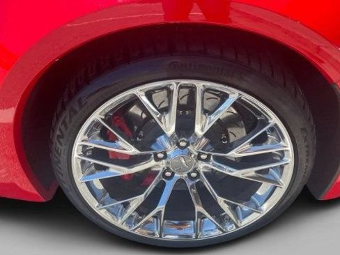 Used 2016 Chevrolet Corvette Z06 w/ 3LZ Preferred Equipment Group RWD image 3