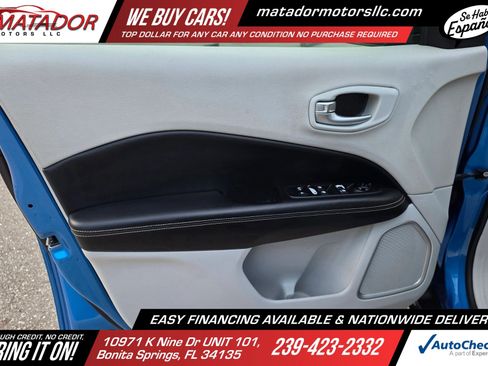 Used 2018 Jeep Compass Latitude w/ Popular Equipment Group FWD image 11