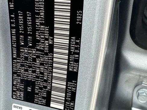 Used 2025 Toyota Corolla Cross LE image 22