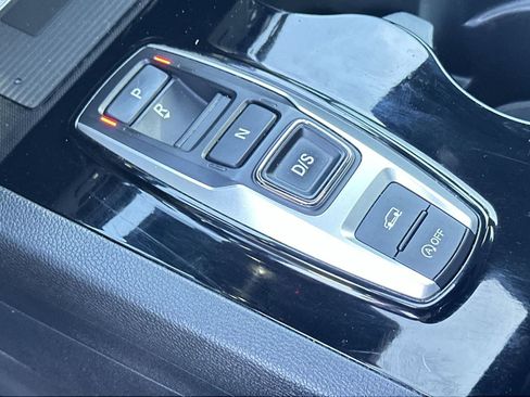 Used 2022 Honda Pilot Black Edition image 23