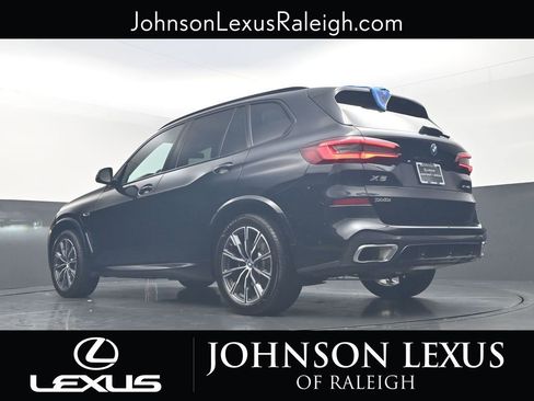 Used 2023 BMW X5 xDrive45e w/ Executive Package image 18