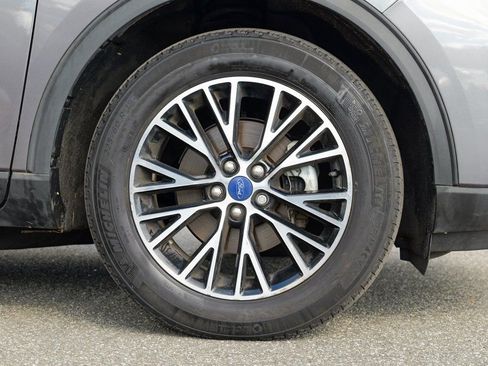 Used 2022 Ford Escape SEL w/ Technology Package image 12