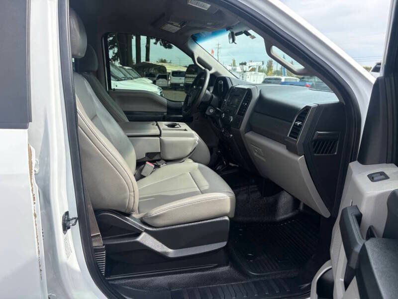 Used 2017 Ford F350 XL w/ Power Equipment Group AWD/4WD image 19