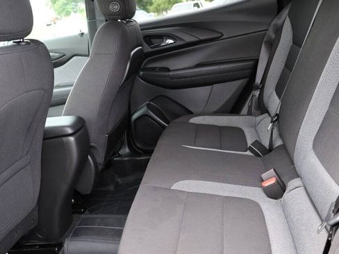 Used 2026 Chevrolet TrailBlazer LS w/ LS Convenience Package AWD/4WD image 17