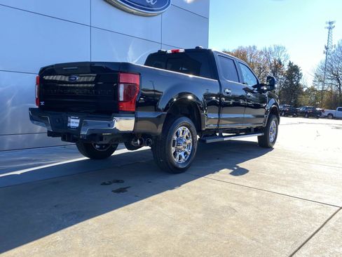 Used 2020 Ford F350 Lariat w/ Lariat Ultimate Package image 4
