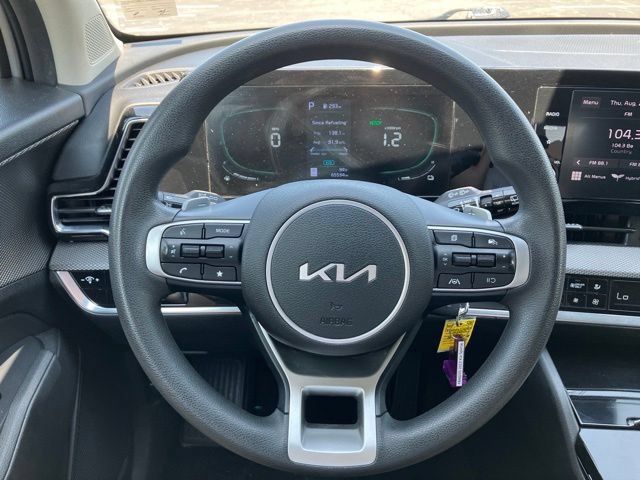 Used 2023 Kia Sportage LX AWD/4WD image 12