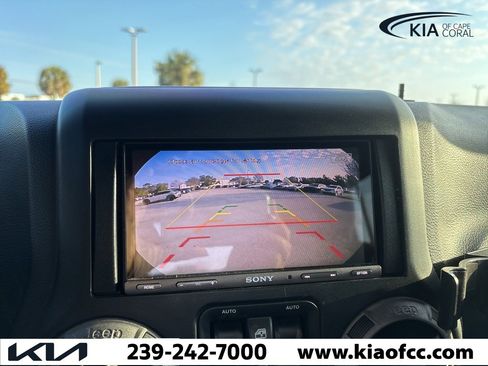 Used 2016 Jeep Wrangler Unlimited Sport w/ Connectivity Group image 20