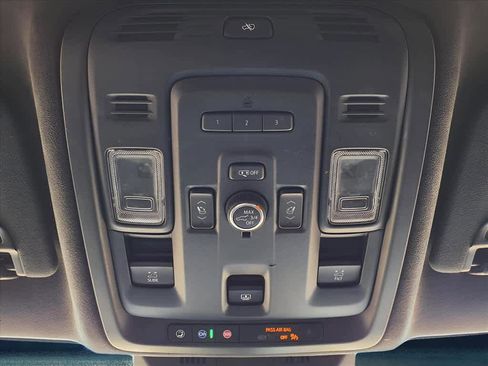 Used 2021 Cadillac Escalade Sport Platinum image 31