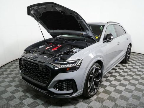 Used 2023 Audi RS Q8 4.0T image 35