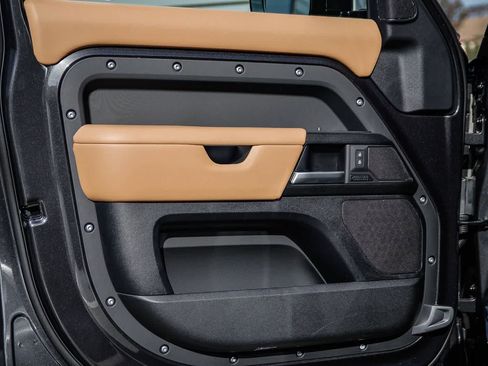 New 2026 Land Rover Defender 110 V8 image 16