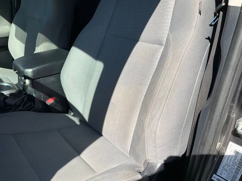 Used 2019 Toyota Tacoma SR5 image 17