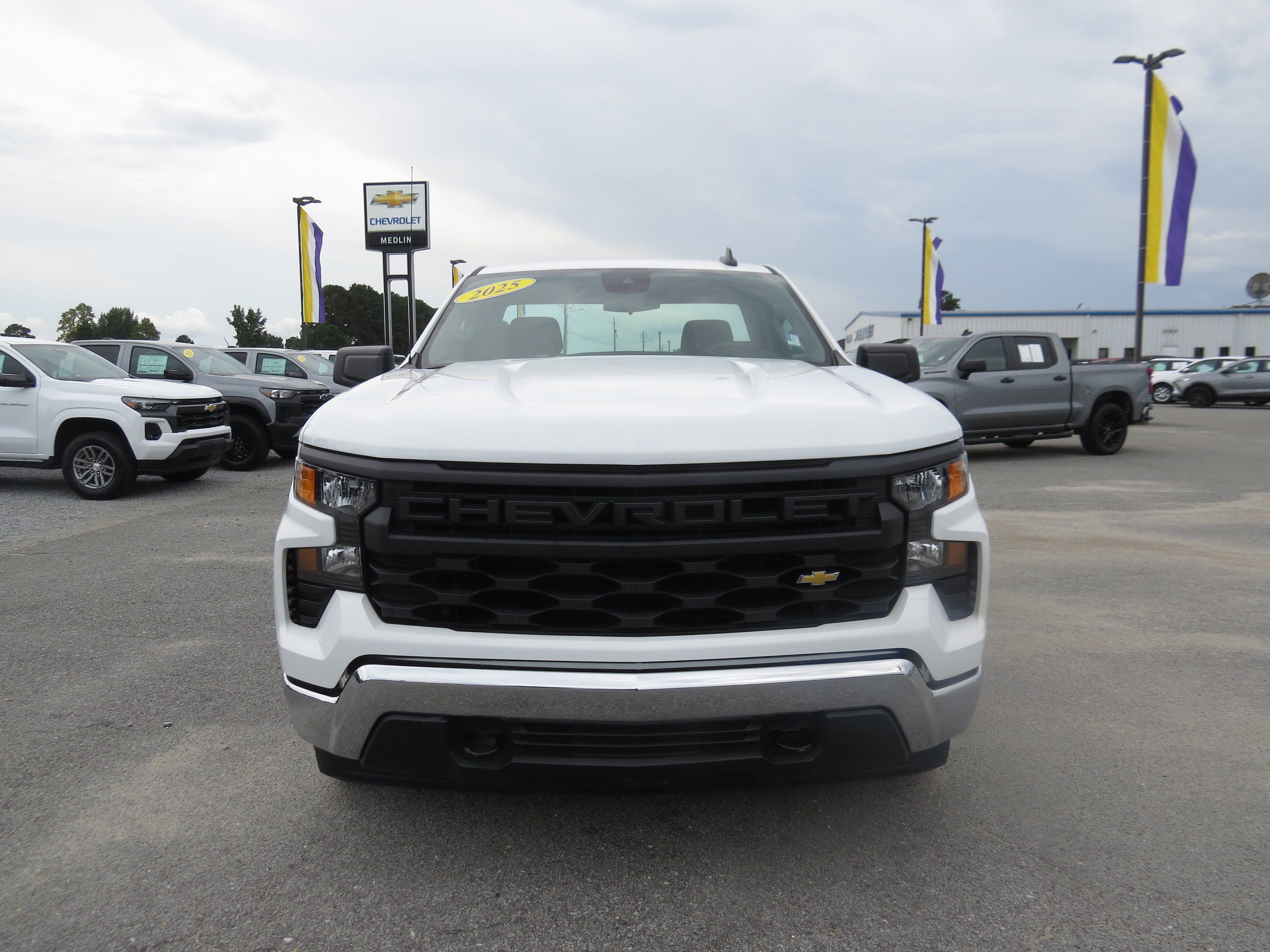 Used 2025 Chevrolet Silverado 1500 W/T RWD image 8