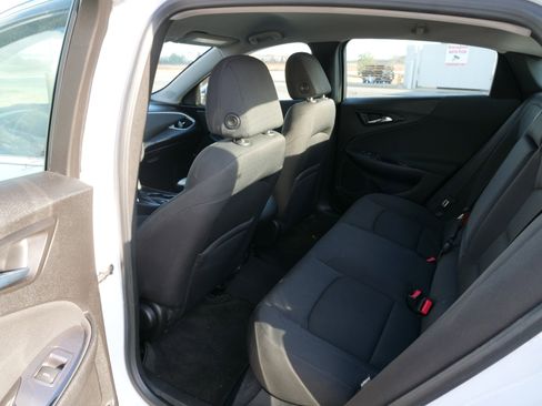 Used 2016 Chevrolet Malibu LS image 13