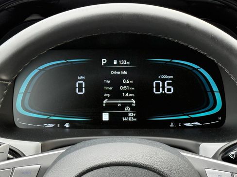 Used 2025 Hyundai Palisade SEL FWD image 38