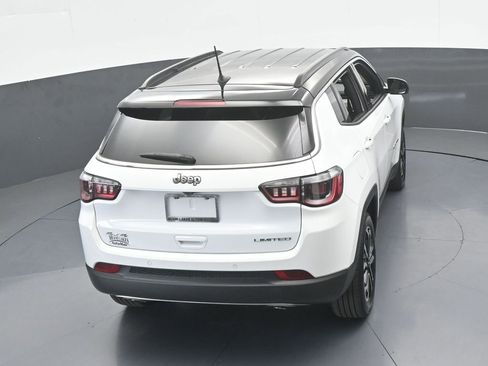 Used 2023 Jeep Compass Limited image 48