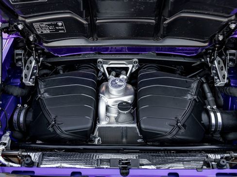 Used 2024 Lamborghini Huracan EVO image 21